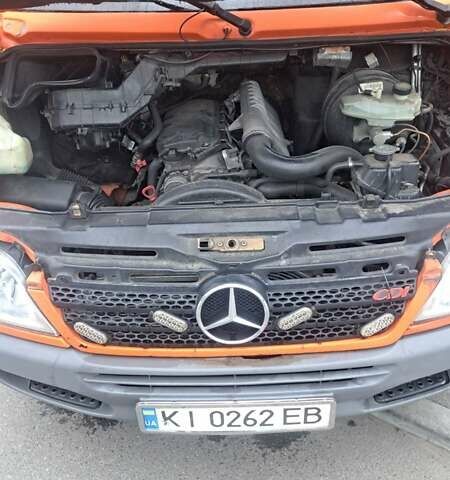 Помаранчевий Мерседес Sprinter, об'ємом двигуна 2.69 л та пробігом 132 тис. км за 22000 $, фото 15 на Automoto.ua