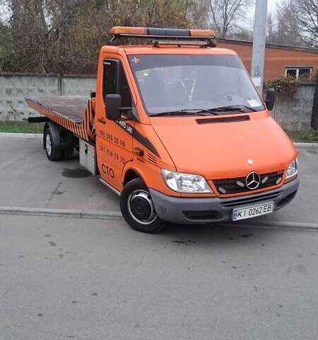 Помаранчевий Мерседес Sprinter, об'ємом двигуна 2.69 л та пробігом 132 тис. км за 22000 $, фото 1 на Automoto.ua