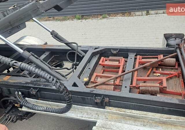 Помаранчевий Мерседес Sprinter, об'ємом двигуна 2.69 л та пробігом 132 тис. км за 22000 $, фото 19 на Automoto.ua