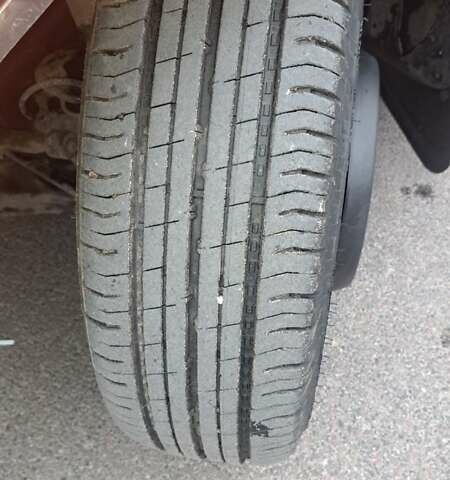 Помаранчевий Мерседес Sprinter, об'ємом двигуна 2.69 л та пробігом 132 тис. км за 22000 $, фото 3 на Automoto.ua