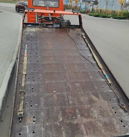 Помаранчевий Мерседес Sprinter, об'ємом двигуна 2.69 л та пробігом 132 тис. км за 22000 $, фото 21 на Automoto.ua