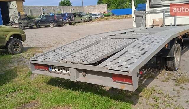 Оранжевый Мерседес Sprinter, объемом двигателя 2.2 л и пробегом 250 тыс. км за 7700 $, фото 4 на Automoto.ua