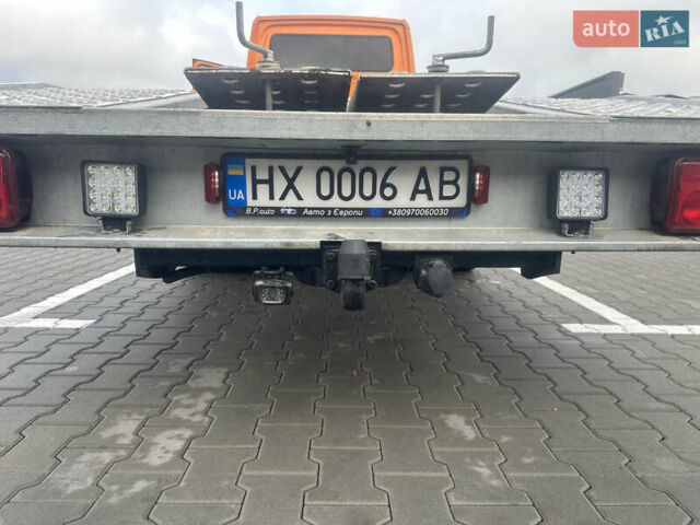 Оранжевый Мерседес Sprinter, объемом двигателя 3.22 л и пробегом 184 тыс. км за 30000 $, фото 25 на Automoto.ua