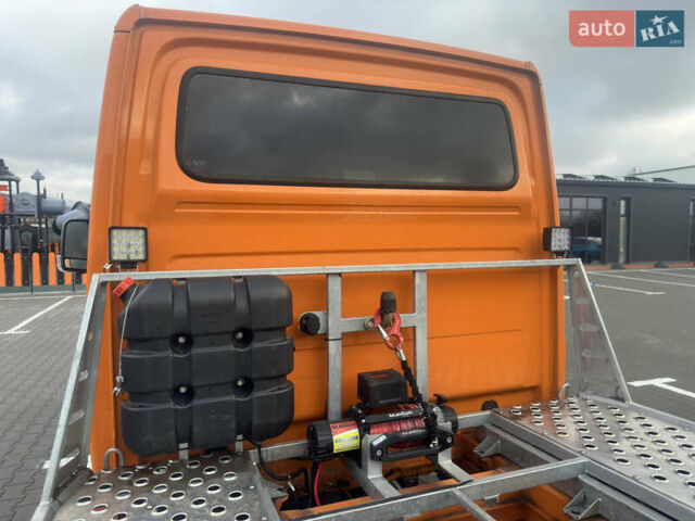 Оранжевый Мерседес Sprinter, объемом двигателя 3.22 л и пробегом 184 тыс. км за 30000 $, фото 8 на Automoto.ua