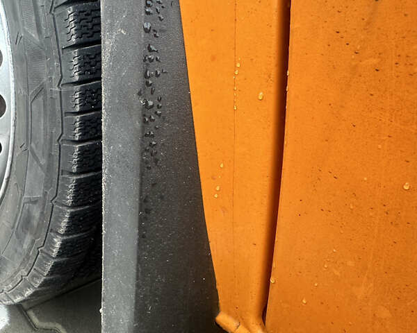 Оранжевый Мерседес Sprinter, объемом двигателя 3.22 л и пробегом 184 тыс. км за 30000 $, фото 20 на Automoto.ua