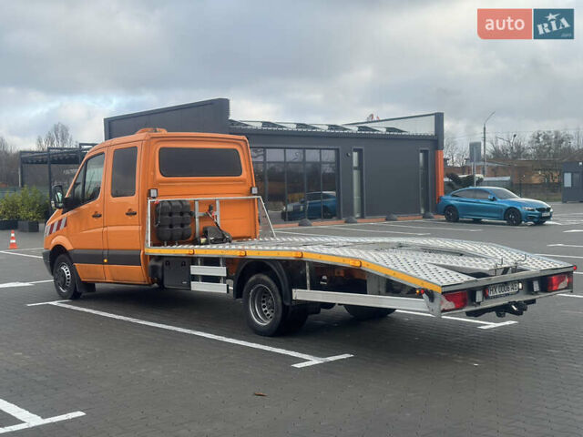Оранжевый Мерседес Sprinter, объемом двигателя 3.22 л и пробегом 184 тыс. км за 30000 $, фото 5 на Automoto.ua