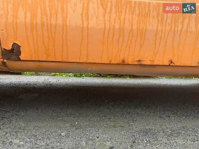 Оранжевый Мерседес Sprinter, объемом двигателя 2.3 л и пробегом 600 тыс. км за 5200 $, фото 10 на Automoto.ua