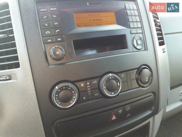 Оранжевый Мерседес Sprinter, объемом двигателя 0 л и пробегом 375 тыс. км за 15700 $, фото 28 на Automoto.ua