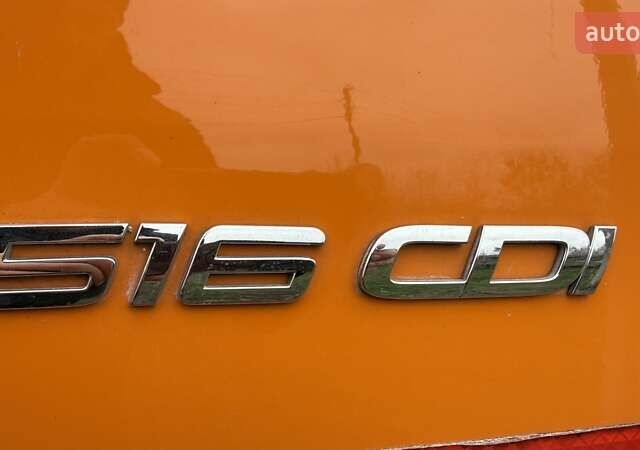 Помаранчевий Мерседес Sprinter, об'ємом двигуна 2.2 л та пробігом 242 тис. км за 28000 $, фото 7 на Automoto.ua