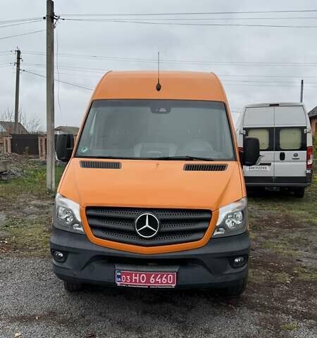 Помаранчевий Мерседес Sprinter, об'ємом двигуна 2.2 л та пробігом 242 тис. км за 28000 $, фото 1 на Automoto.ua