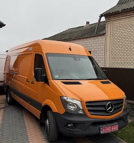 Помаранчевий Мерседес Sprinter, об'ємом двигуна 2.2 л та пробігом 242 тис. км за 28000 $, фото 13 на Automoto.ua