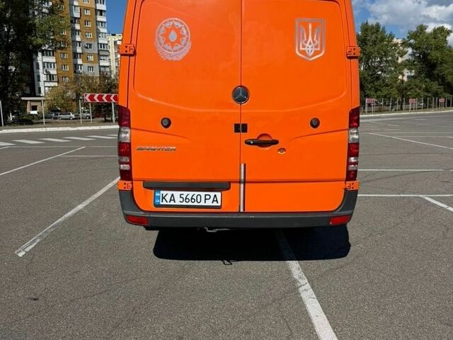 Оранжевый Мерседес Sprinter, объемом двигателя 2.69 л и пробегом 344 тыс. км за 22500 $, фото 11 на Automoto.ua