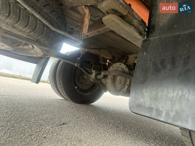 Помаранчевий Мерседес Sprinter, об'ємом двигуна 3 л та пробігом 342 тис. км за 34000 $, фото 31 на Automoto.ua