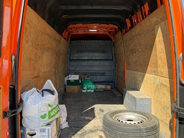 Оранжевый Мерседес Sprinter, объемом двигателя 2.69 л и пробегом 344 тыс. км за 22500 $, фото 16 на Automoto.ua