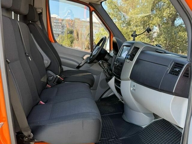 Оранжевый Мерседес Sprinter, объемом двигателя 2.69 л и пробегом 344 тыс. км за 22500 $, фото 19 на Automoto.ua