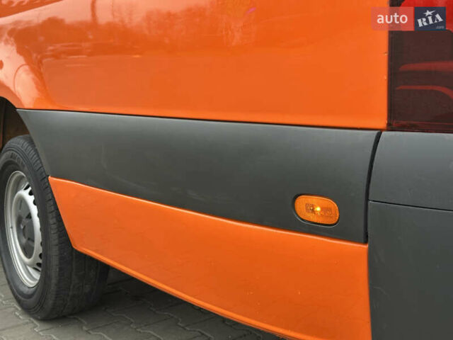 Помаранчевий Мерседес Sprinter, об'ємом двигуна 0 л та пробігом 224 тис. км за 25900 $, фото 39 на Automoto.ua