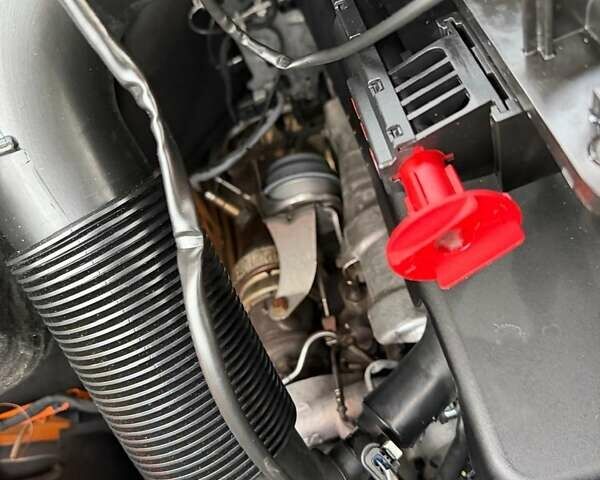 Помаранчевий Мерседес Sprinter, об'ємом двигуна 2.2 л та пробігом 264 тис. км за 26000 $, фото 33 на Automoto.ua