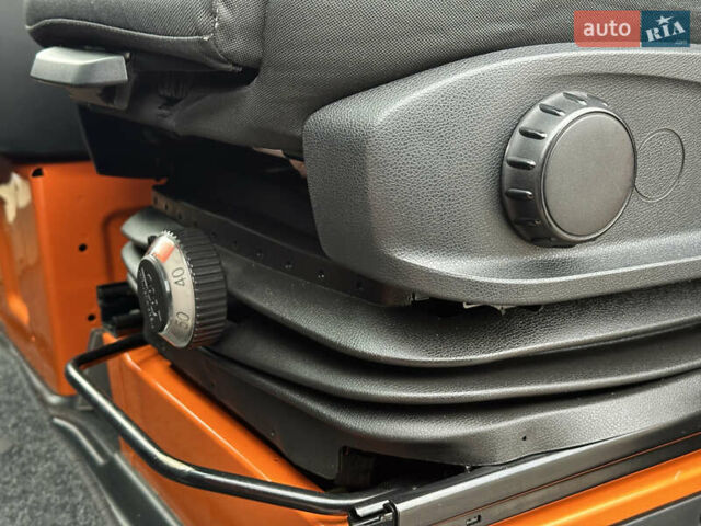 Помаранчевий Мерседес Sprinter, об'ємом двигуна 0 л та пробігом 224 тис. км за 25900 $, фото 46 на Automoto.ua