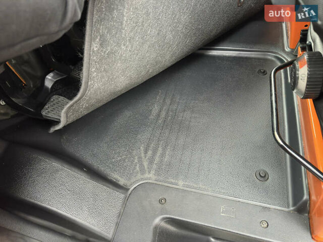 Помаранчевий Мерседес Sprinter, об'ємом двигуна 0 л та пробігом 224 тис. км за 25900 $, фото 48 на Automoto.ua