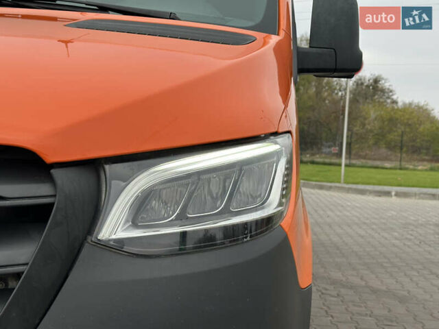 Помаранчевий Мерседес Sprinter, об'ємом двигуна 0 л та пробігом 224 тис. км за 25900 $, фото 19 на Automoto.ua