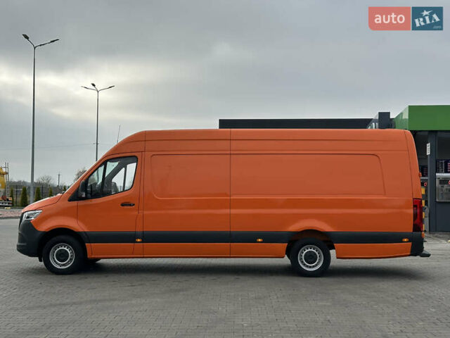 Помаранчевий Мерседес Sprinter, об'ємом двигуна 0 л та пробігом 224 тис. км за 25900 $, фото 1 на Automoto.ua