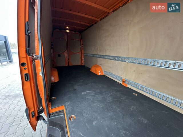 Помаранчевий Мерседес Sprinter, об'ємом двигуна 0 л та пробігом 224 тис. км за 25900 $, фото 78 на Automoto.ua