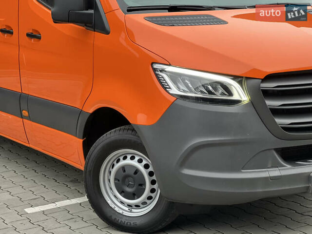 Помаранчевий Мерседес Sprinter, об'ємом двигуна 2 л та пробігом 289 тис. км за 29300 $, фото 58 на Automoto.ua