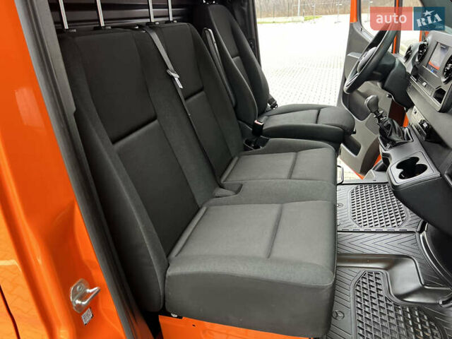 Помаранчевий Мерседес Sprinter, об'ємом двигуна 2 л та пробігом 289 тис. км за 29300 $, фото 160 на Automoto.ua