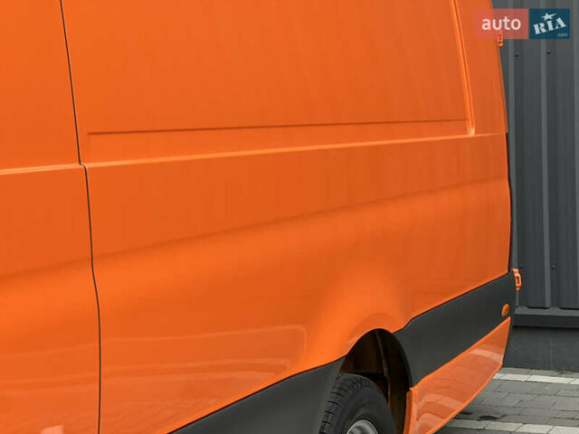 Помаранчевий Мерседес Sprinter, об'ємом двигуна 2 л та пробігом 289 тис. км за 29300 $, фото 56 на Automoto.ua