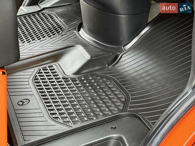 Помаранчевий Мерседес Sprinter, об'ємом двигуна 2 л та пробігом 289 тис. км за 29300 $, фото 153 на Automoto.ua