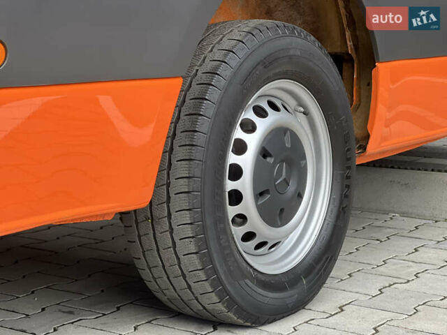 Помаранчевий Мерседес Sprinter, об'ємом двигуна 2 л та пробігом 289 тис. км за 29300 $, фото 70 на Automoto.ua