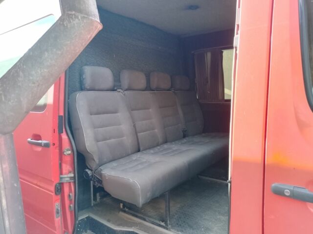 Помаранчевий Мерседес Sprinter, об'ємом двигуна 2.9 л та пробігом 482 тис. км за 5599 $, фото 1 на Automoto.ua