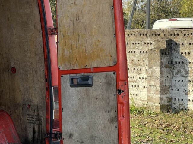 Оранжевый Мерседес Sprinter, объемом двигателя 2.9 л и пробегом 485 тыс. км за 3500 $, фото 13 на Automoto.ua