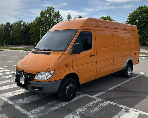 Оранжевый Мерседес Sprinter, объемом двигателя 2.15 л и пробегом 209 тыс. км за 14350 $, фото 11 на Automoto.ua