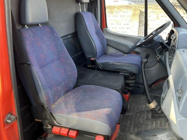 Оранжевый Мерседес Sprinter, объемом двигателя 2.9 л и пробегом 485 тыс. км за 3500 $, фото 20 на Automoto.ua