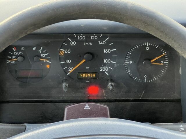 Оранжевый Мерседес Sprinter, объемом двигателя 2.9 л и пробегом 485 тыс. км за 3500 $, фото 21 на Automoto.ua