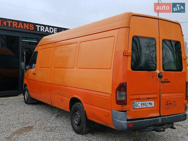 Помаранчевий Мерседес Sprinter, об'ємом двигуна 2.7 л та пробігом 291 тис. км за 7000 $, фото 3 на Automoto.ua