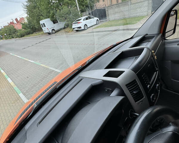 Оранжевый Мерседес Sprinter, объемом двигателя 2.2 л и пробегом 420 тыс. км за 14900 $, фото 30 на Automoto.ua