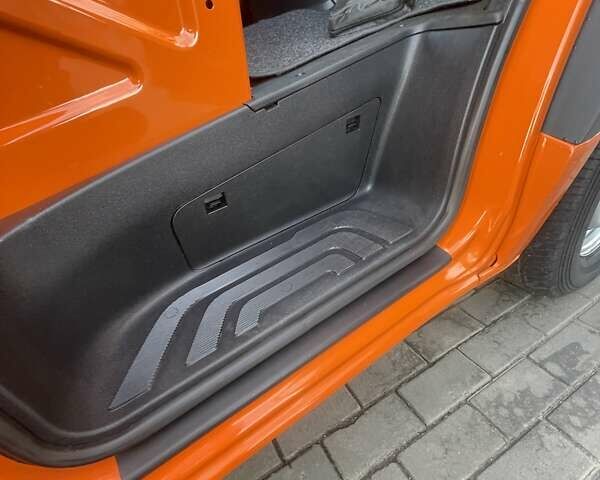 Помаранчевий Мерседес Sprinter, об'ємом двигуна 0 л та пробігом 224 тис. км за 27500 $, фото 78 на Automoto.ua