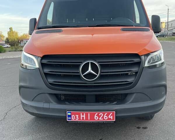 Оранжевый Мерседес Sprinter, объемом двигателя 0 л и пробегом 224 тыс. км за 27800 $, фото 16 на Automoto.ua