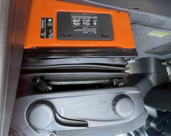 Оранжевый Мерседес Sprinter, объемом двигателя 0 л и пробегом 224 тыс. км за 27800 $, фото 70 на Automoto.ua