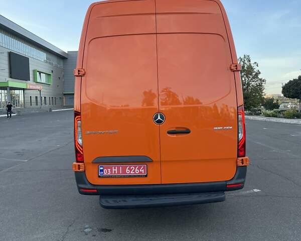 Оранжевый Мерседес Sprinter, объемом двигателя 0 л и пробегом 224 тыс. км за 27800 $, фото 4 на Automoto.ua