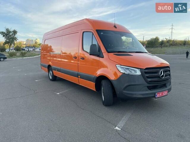 Помаранчевий Мерседес Sprinter, об'ємом двигуна 0 л та пробігом 224 тис. км за 27500 $, фото 4 на Automoto.ua