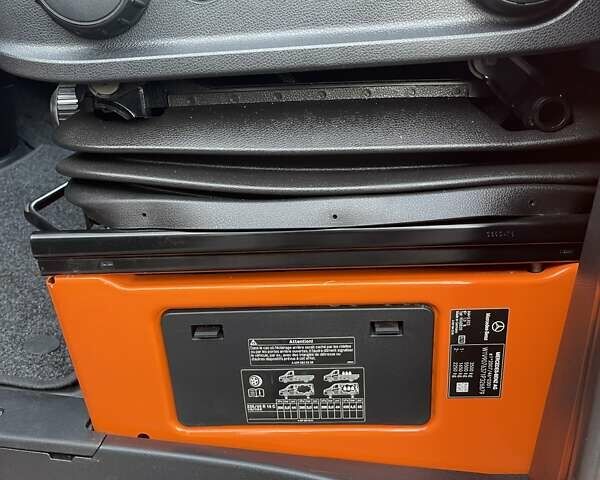 Помаранчевий Мерседес Sprinter, об'ємом двигуна 0 л та пробігом 224 тис. км за 27500 $, фото 46 на Automoto.ua
