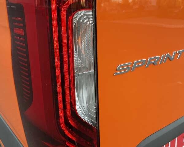 Помаранчевий Мерседес Sprinter, об'ємом двигуна 0 л та пробігом 224 тис. км за 27500 $, фото 33 на Automoto.ua