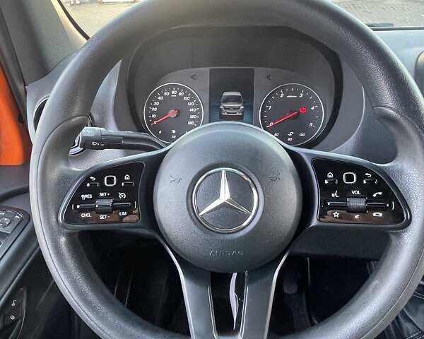 Помаранчевий Мерседес Sprinter, об'ємом двигуна 0 л та пробігом 224 тис. км за 27500 $, фото 64 на Automoto.ua