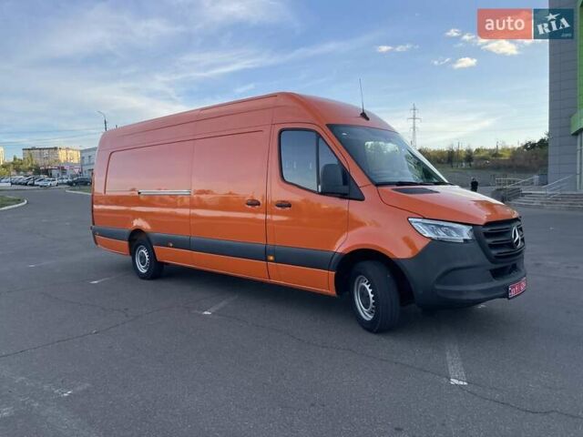 Оранжевый Мерседес Sprinter, объемом двигателя 0 л и пробегом 224 тыс. км за 27800 $, фото 9 на Automoto.ua