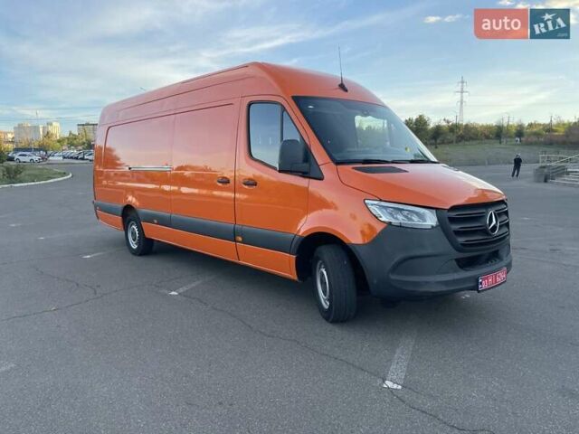 Оранжевый Мерседес Sprinter, объемом двигателя 0 л и пробегом 224 тыс. км за 27800 $, фото 12 на Automoto.ua