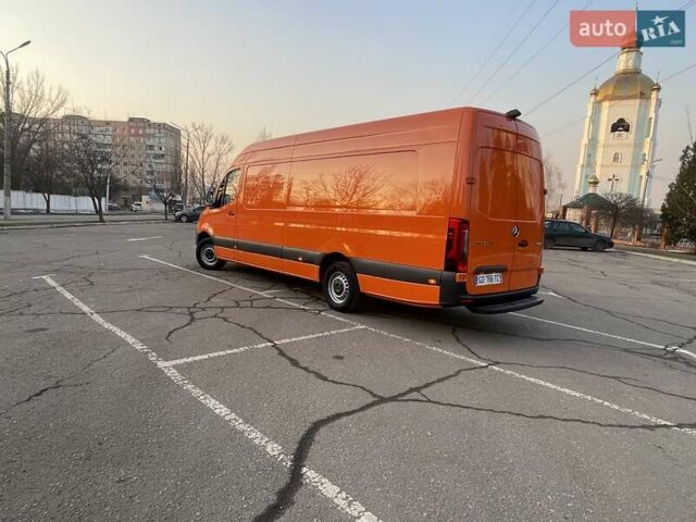 Оранжевый Мерседес Sprinter, объемом двигателя 0 л и пробегом 183 тыс. км за 27400 $, фото 2 на Automoto.ua