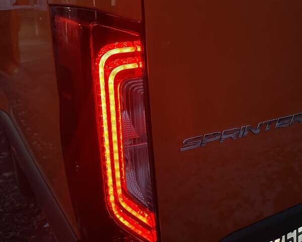 Оранжевый Мерседес Sprinter, объемом двигателя 0 л и пробегом 183 тыс. км за 27500 $, фото 48 на Automoto.ua